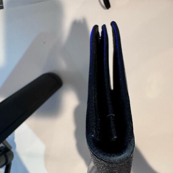 Bvlgari Black Leather Wallet w/ Auth Certificate 6.7x3.5” Red Interior Luxury - Picture 8 of 12